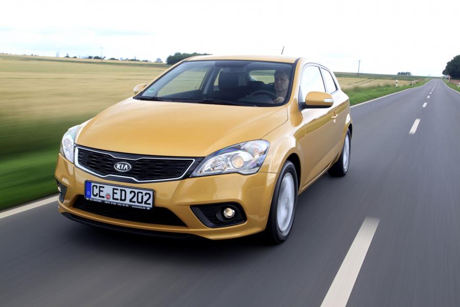  Kia pro_cee&rsquo;d EcoDynamics 2011 года  (фото 115 из 133)